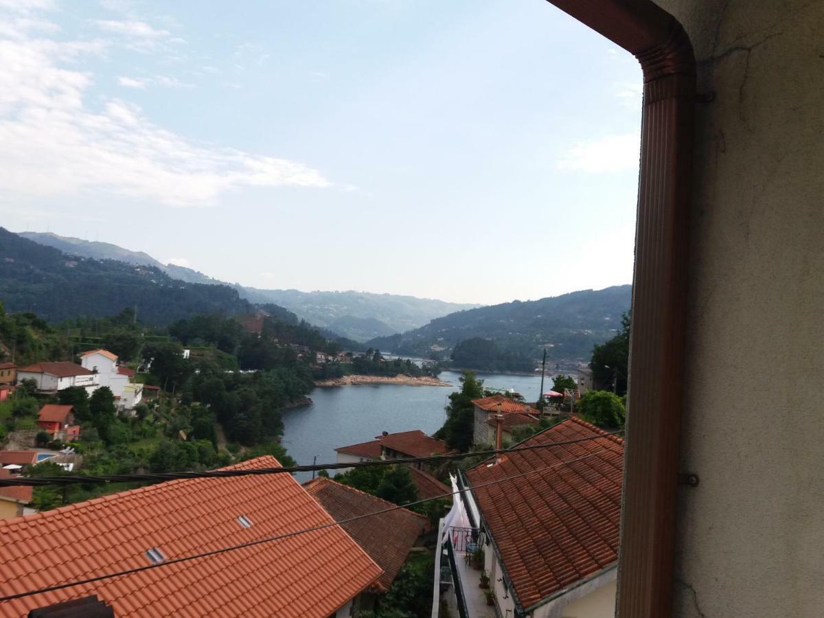 Casa Dina Doceira Appartement Geres Buitenkant foto