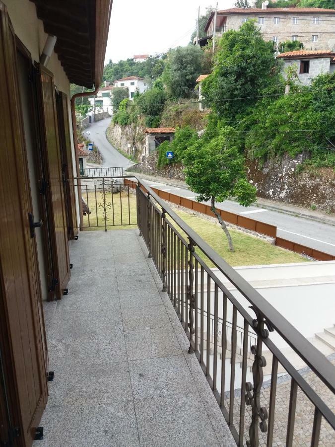Casa Dina Doceira Appartement Geres Buitenkant foto